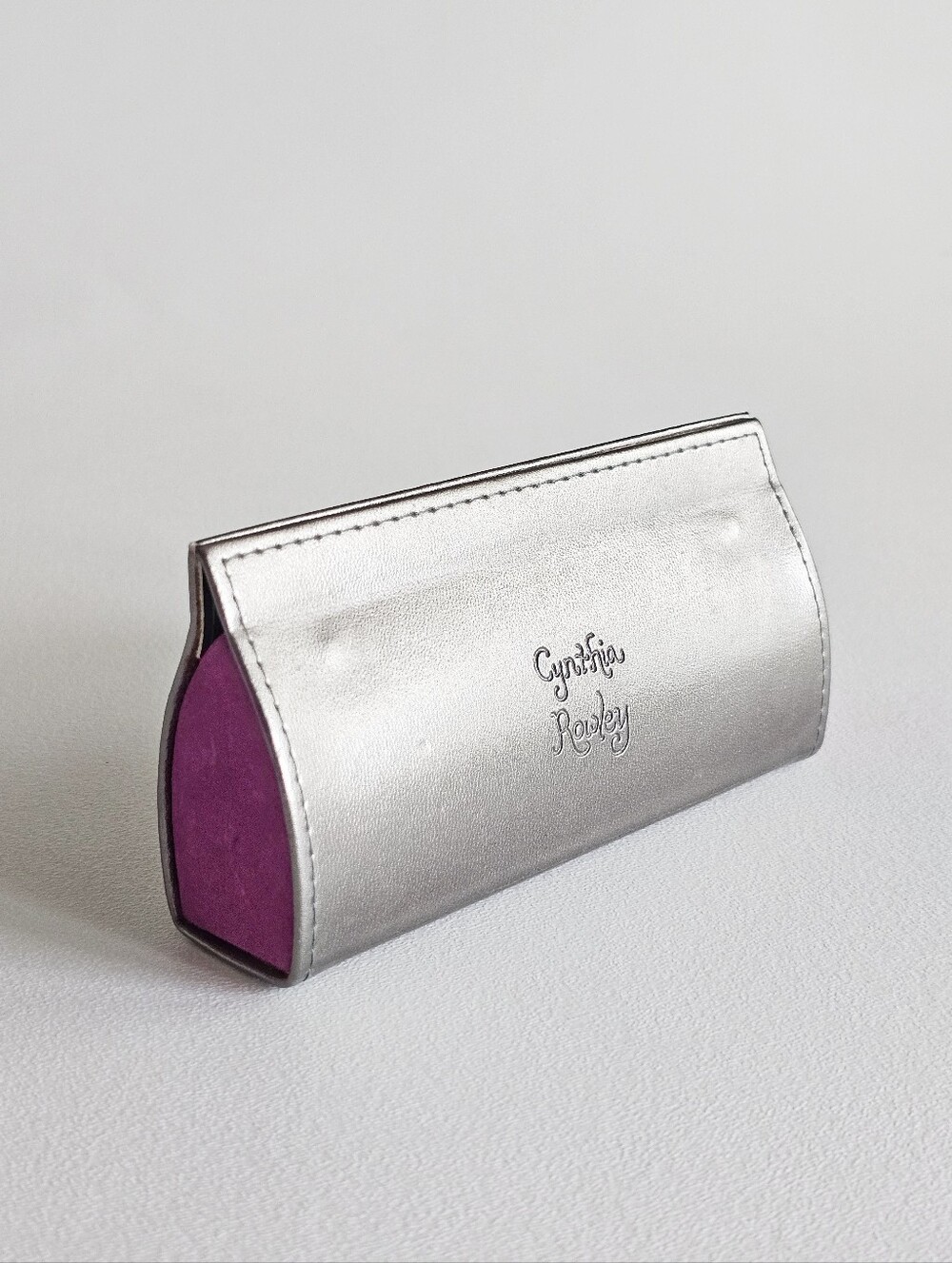 Cynthia Rowley Silver Metallic Eyeglasses Sunglasses Hard Case Pink Interior